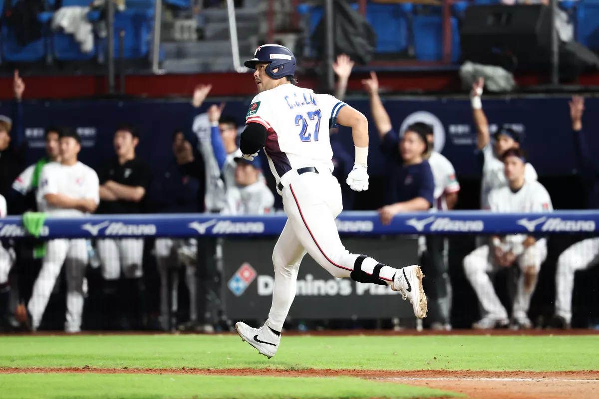 12強／林家正解鎖首次開轟舞 中華隊熱身賽退猿隊